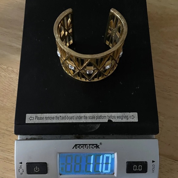 Rare 80’s GIVENCHY Heavy Wide Open Work Gold Plated Rhinestone Cuff Bracelet 7” - Picture 15 of 15